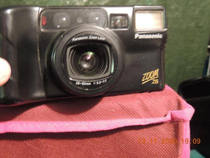 Biete alten analog. Fotoapparat von Panasonic noch funktionstüchtig