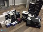 Samsung Kameras Spiegelreflex Objektive etc. 68pcs. -Ideal für Shops und Interne